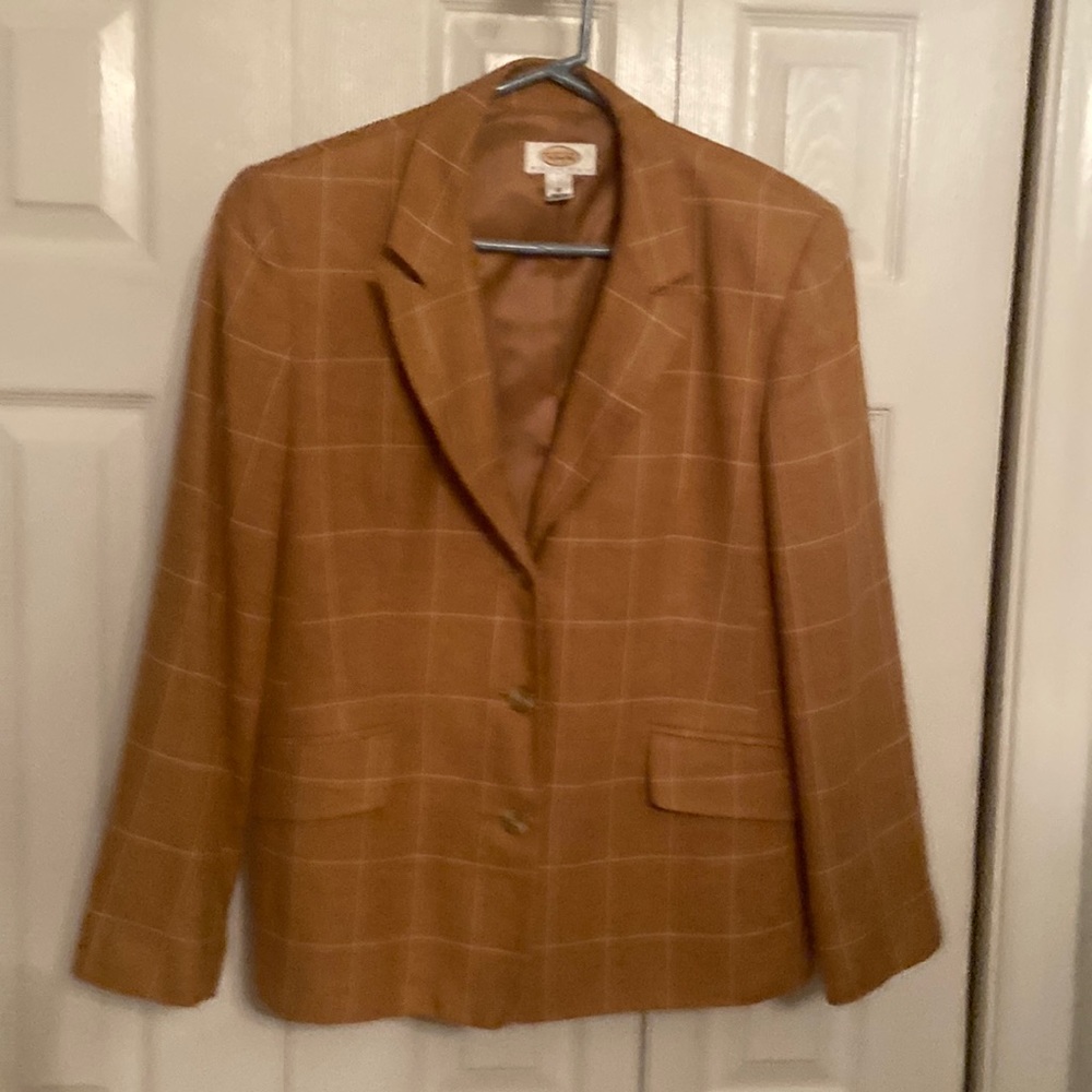 Woman’s blazer suit jacket